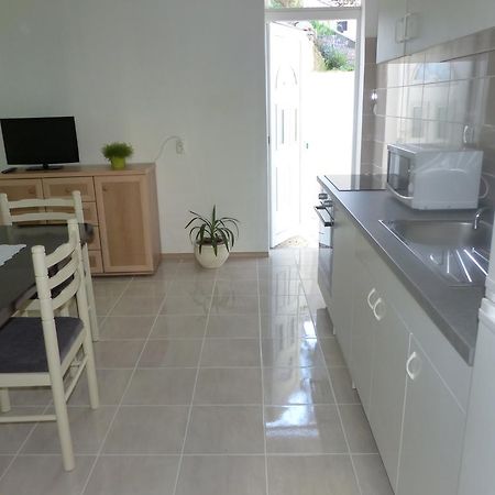 Apartments Smiljana Omiš Zewnętrze zdjęcie