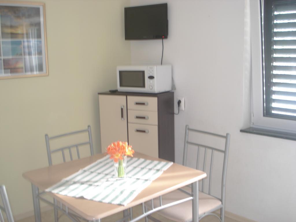 Apartments Smiljana Omiš Zewnętrze zdjęcie