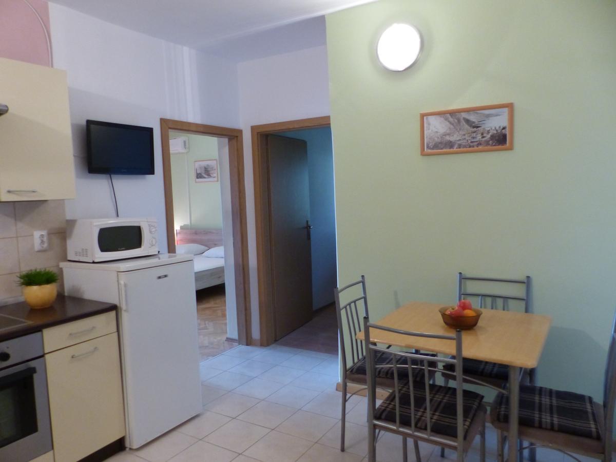 Apartments Smiljana Omiš Zewnętrze zdjęcie